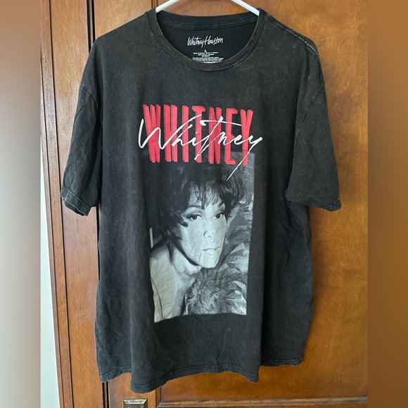 Vintage style Whitney Houston T shirt - Picture 5 of 5